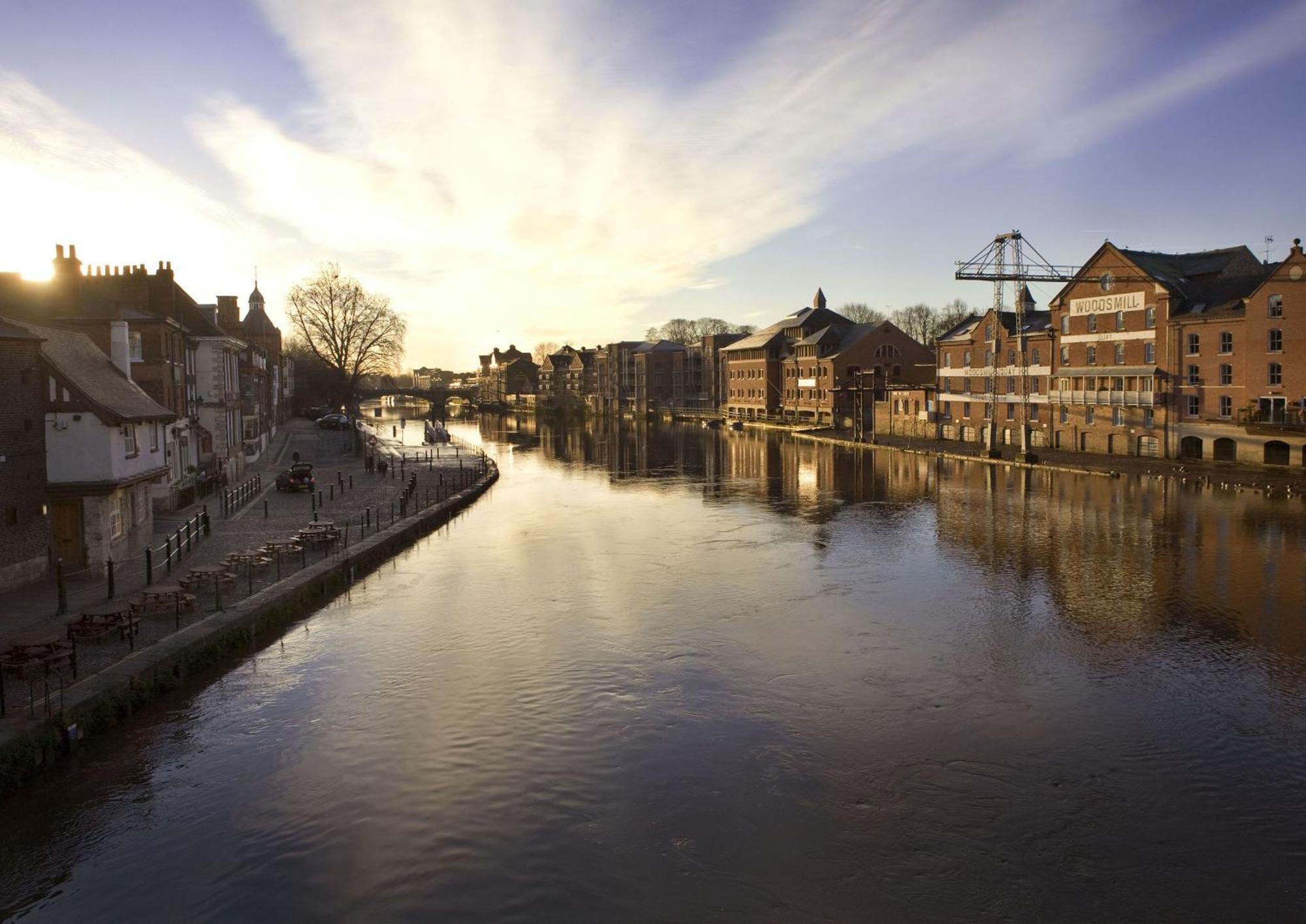 Stylish Flat Near The City Centre - Pass The Keys York Exteriör bild